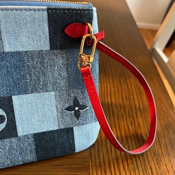 NWOT Louis Vuitton Limited Edition Demin Patchwork Neverfull MM Pouchette - Picture 4 of 10